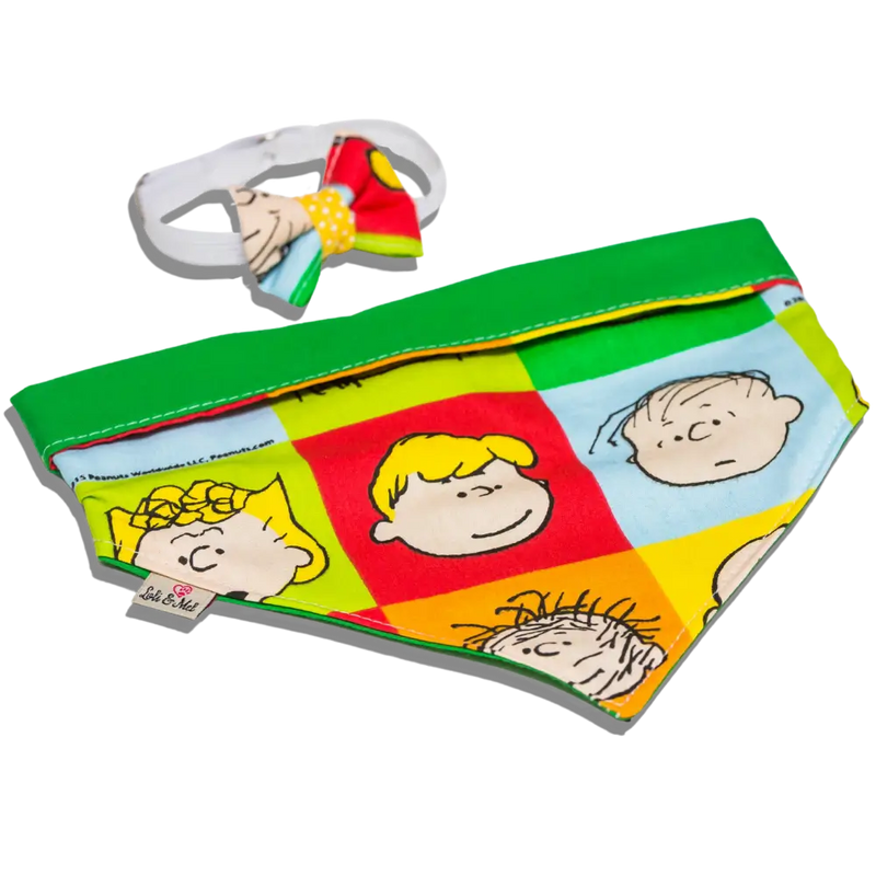 Bandana com estampa do Charlie Brown para cachorro, leve e estilosa